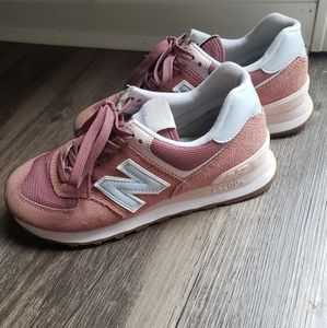 Women's New Balance Encap Suede Sneakers Pink